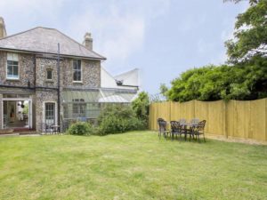 featherConcave 4 featherConcave 4